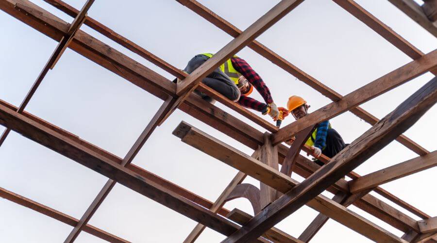 Professional residential roofers in Windsor Locks, CT